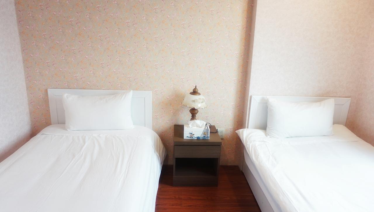 Red Roof B&B Jinhu Exterior photo