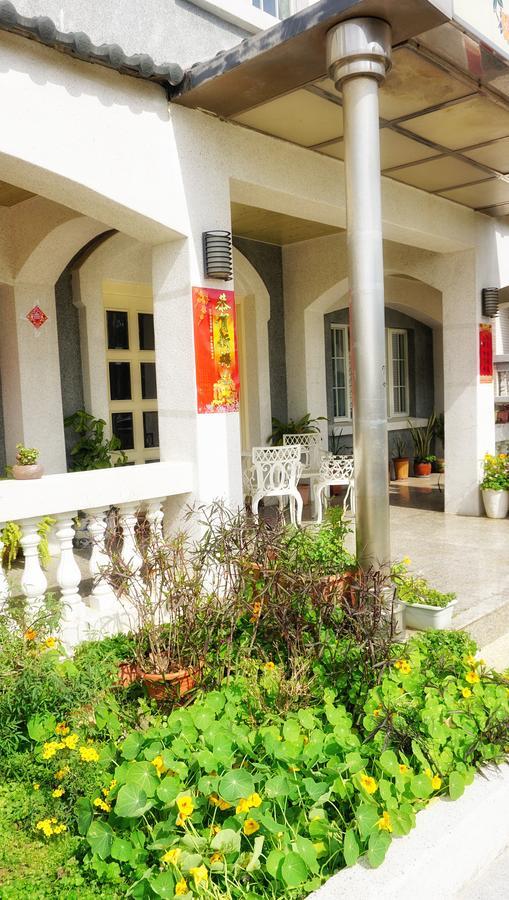 Red Roof B&B Jinhu Exterior photo